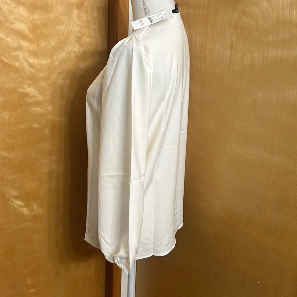NWT J. Crew Puff Sleeve Satin-Back Crepe Top